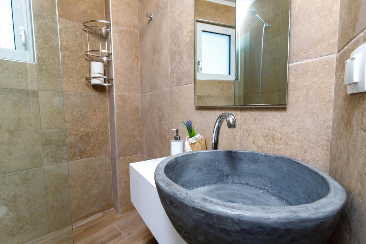 Georgioupoli Studio 2 With A Pool And Lake Views Εξωτερικό φωτογραφία