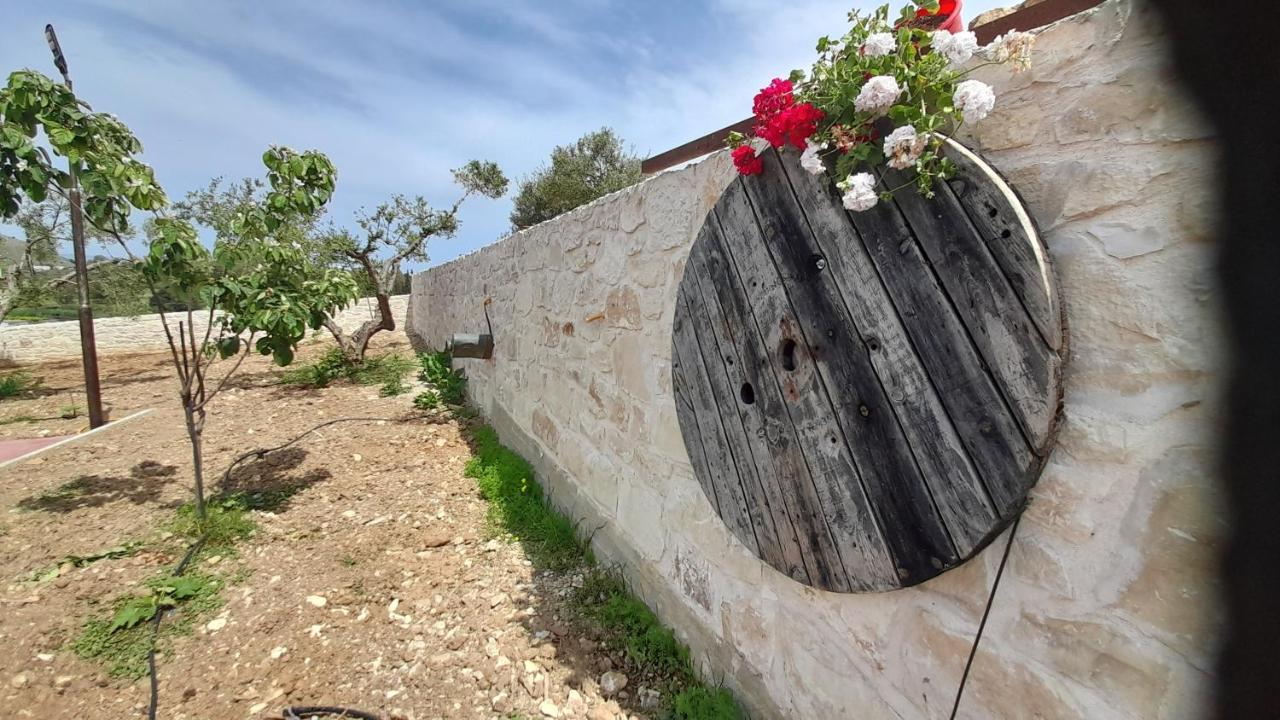 Georgioupoli Studio 2 With A Pool And Lake Views Εξωτερικό φωτογραφία