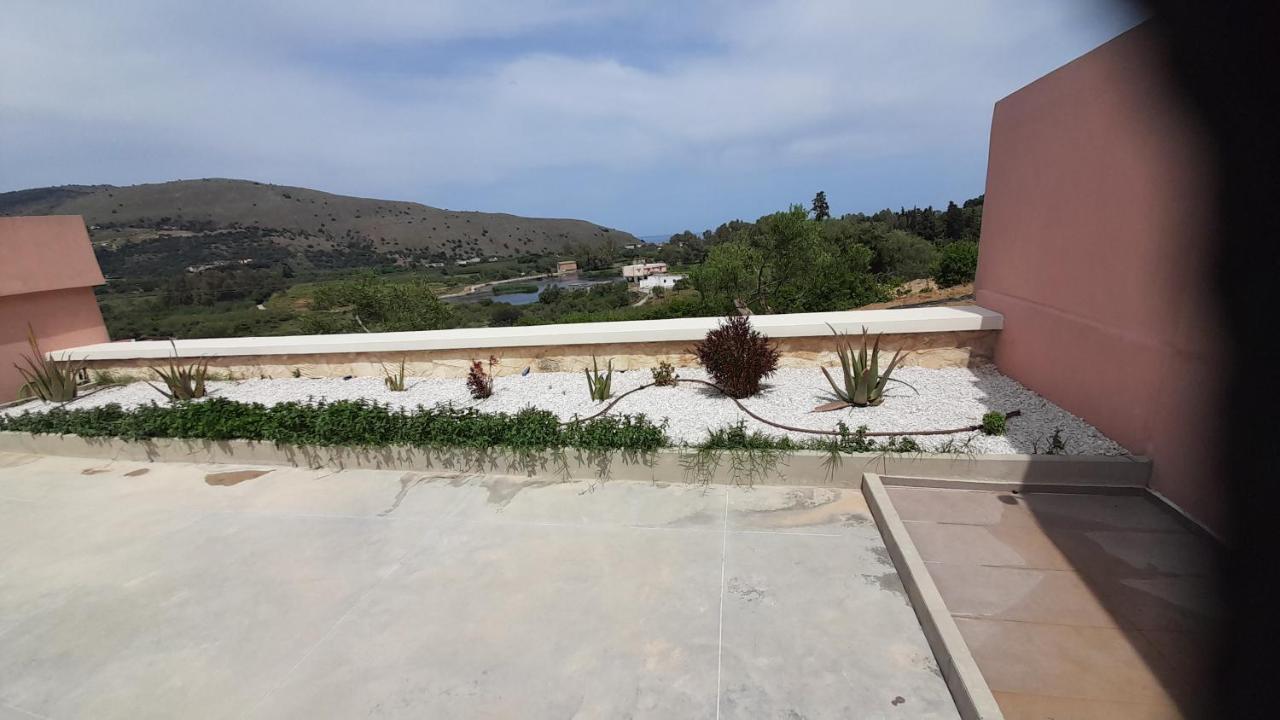 Georgioupoli Studio 2 With A Pool And Lake Views Εξωτερικό φωτογραφία