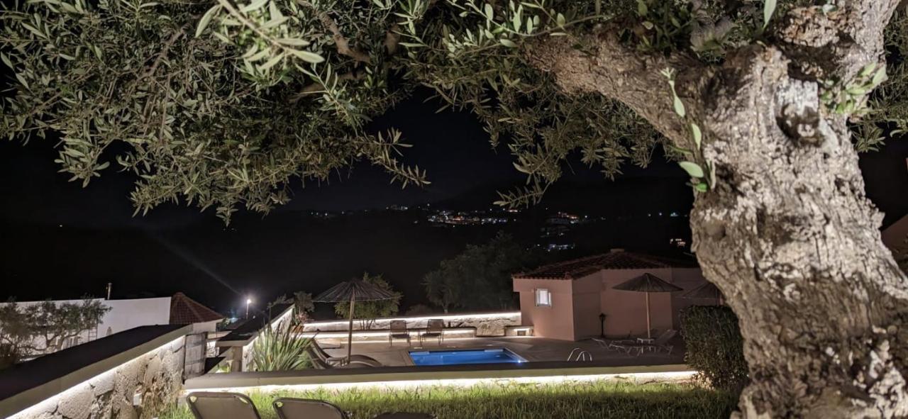 Georgioupoli Studio 2 With A Pool And Lake Views Εξωτερικό φωτογραφία